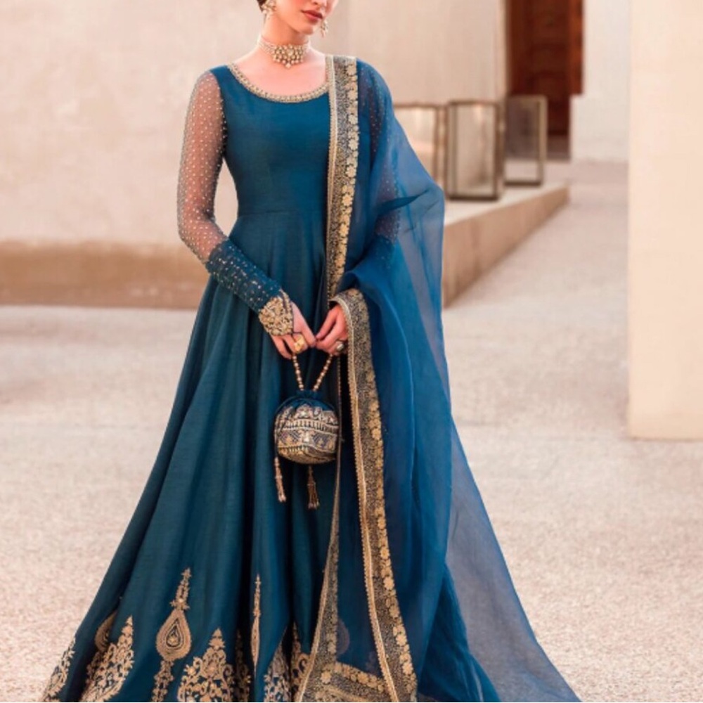 Elegant Blue Embroidered Mini Dress